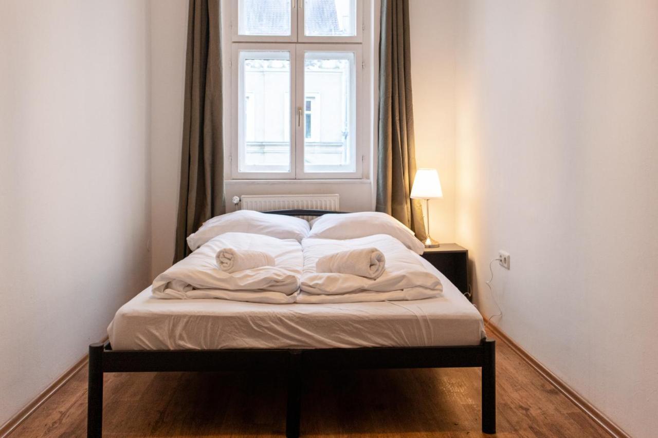Spacious 2Br Apt.-Near Wiener Stadthalle エクステリア 写真