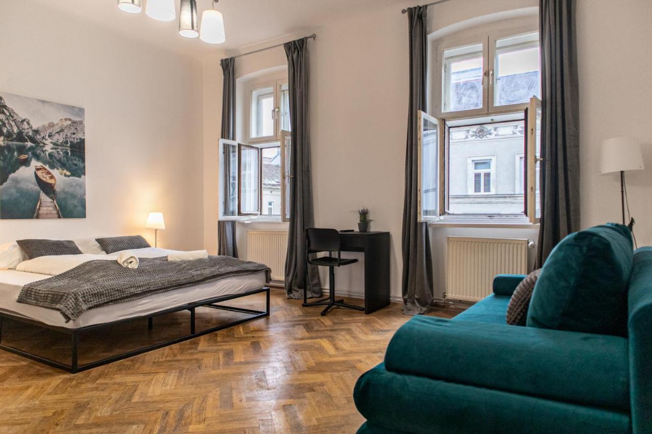 Spacious 2Br Apt.-Near Wiener Stadthalle エクステリア 写真