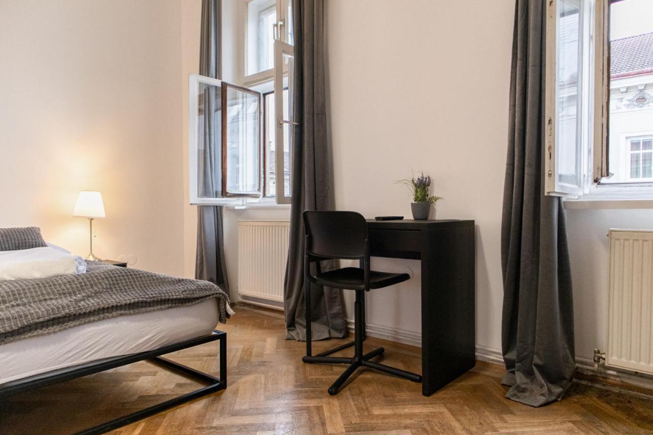 Spacious 2Br Apt.-Near Wiener Stadthalle エクステリア 写真